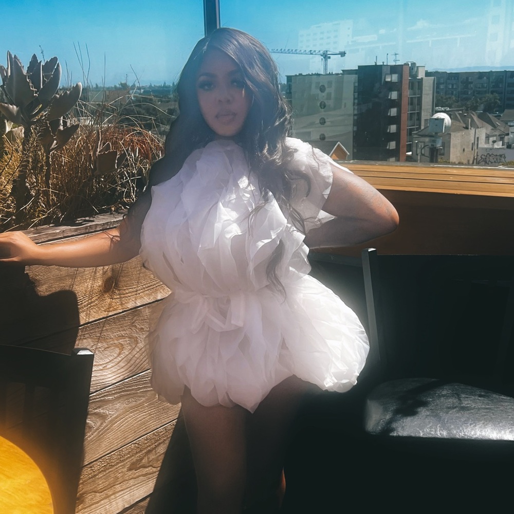 White butterfly dress super cute